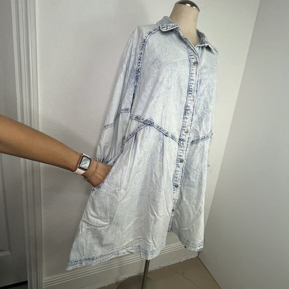 We The Free Free People Hannah Acid Washed Mini Denim Dress Size M, bohemian - Picture 4 of 10